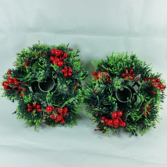 2 Plastic Christmas CANDLE HOLDERS Ring Wreath Berries Evergreen Greenery 5" - Picture 12 of 13
